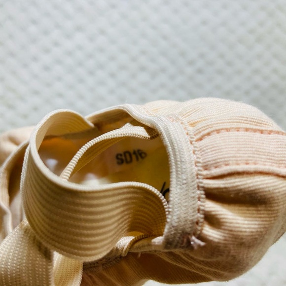 3 for $45_ Ballet shoes - Stretch Canvas Split Sole Ballet Shoe - Picture 4 of 6